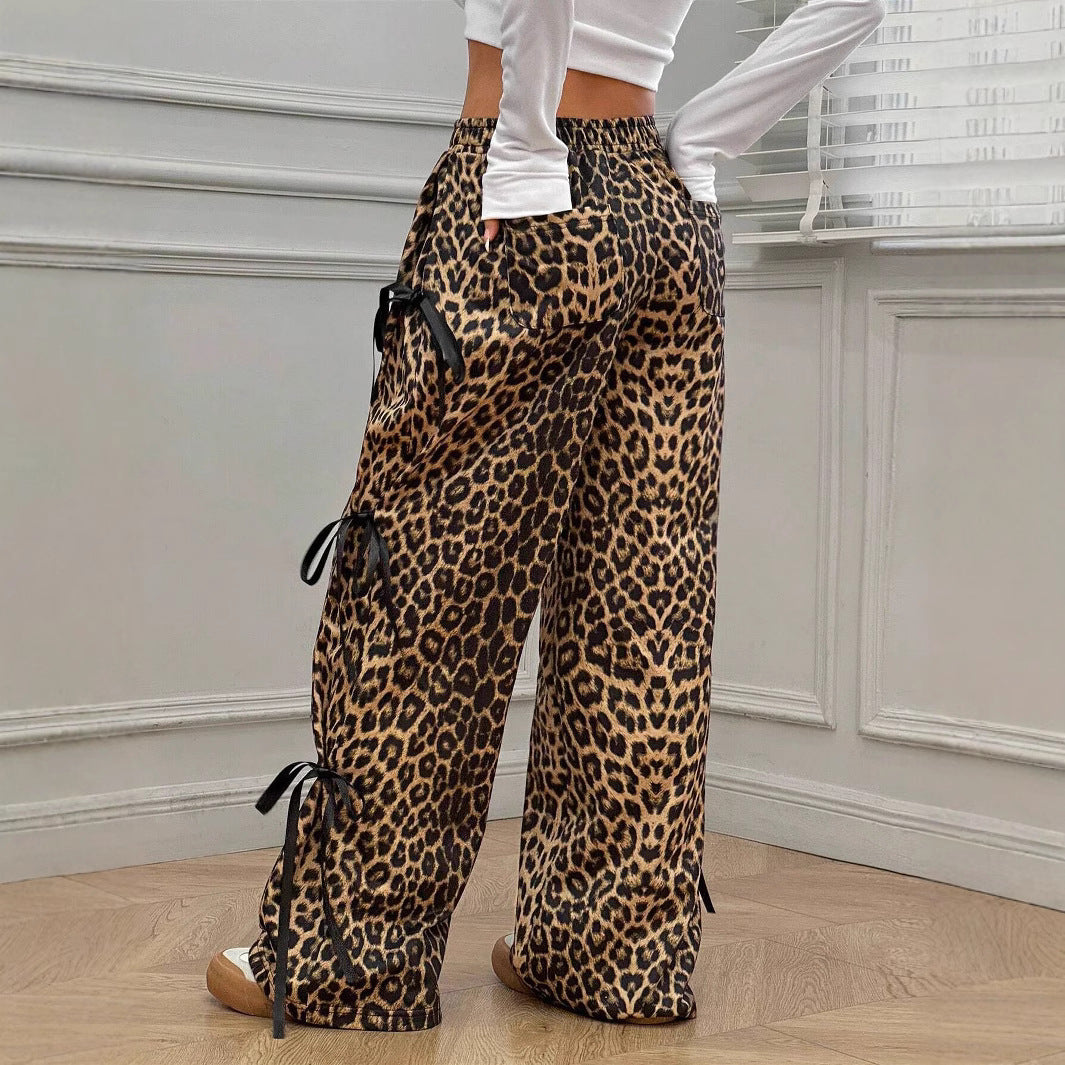 Pantalone con fiocchi