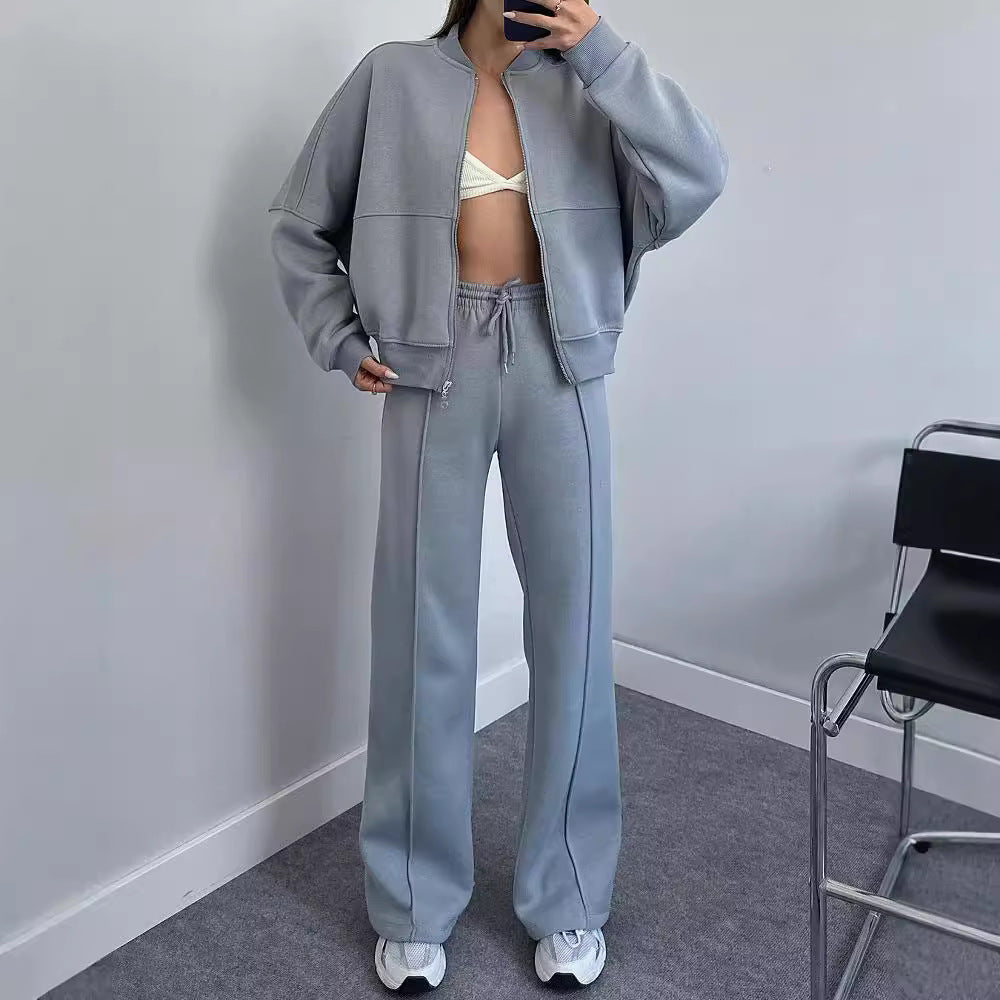 Tuta con cardigan con cerniera