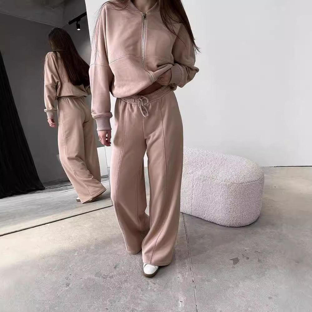 Tuta con cardigan con cerniera