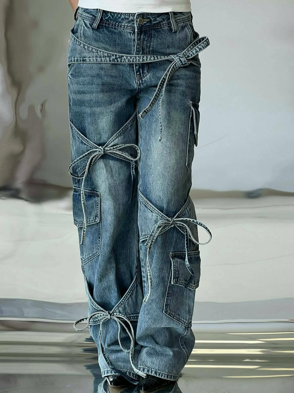 Jeans in denim